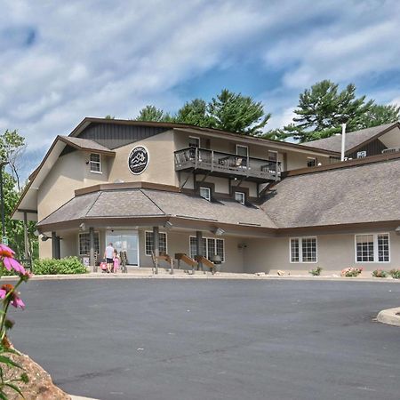 Pine Mountain Resort Айрон-Маунтин Экстерьер фото