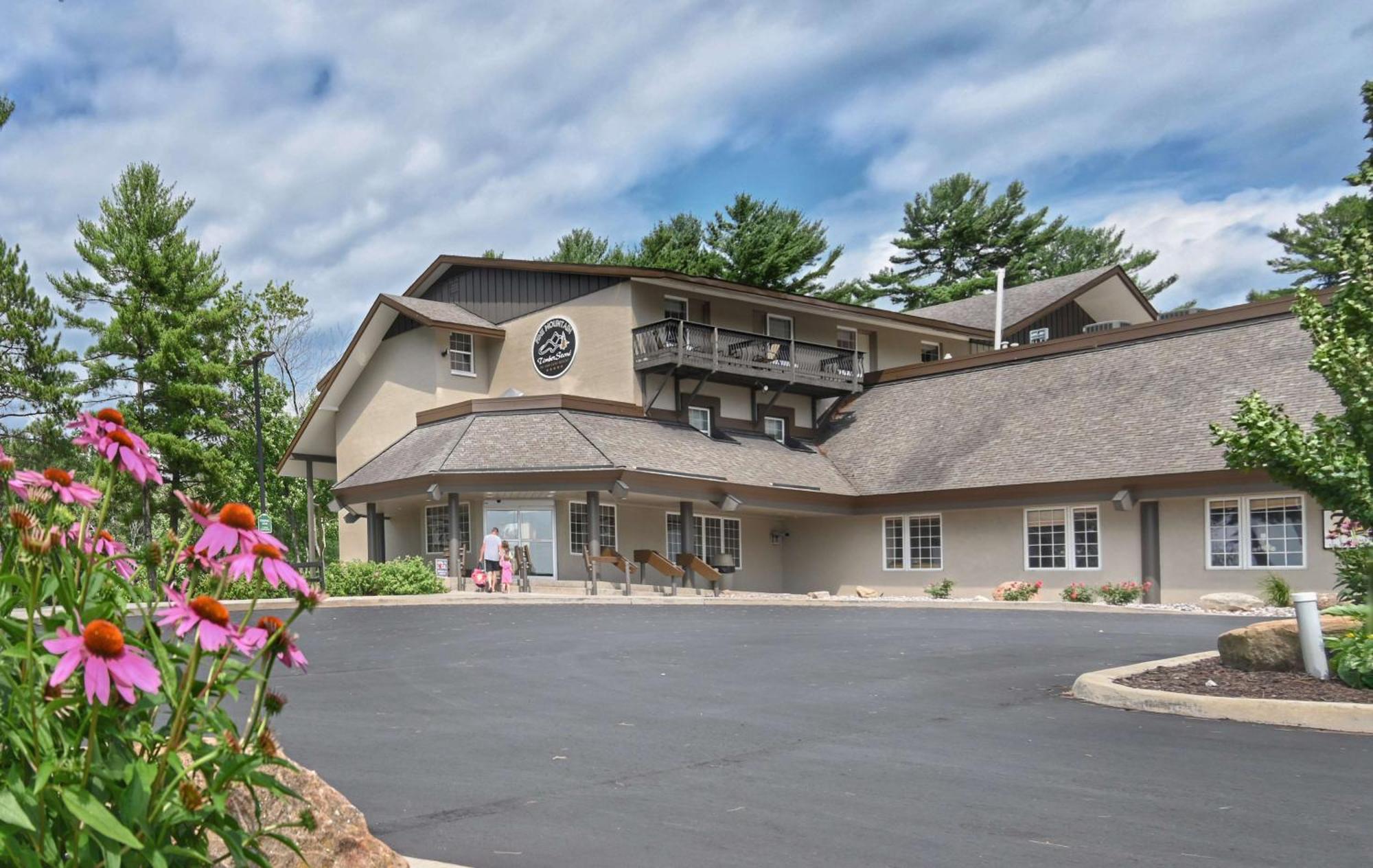 Pine Mountain Resort Айрон-Маунтин Экстерьер фото