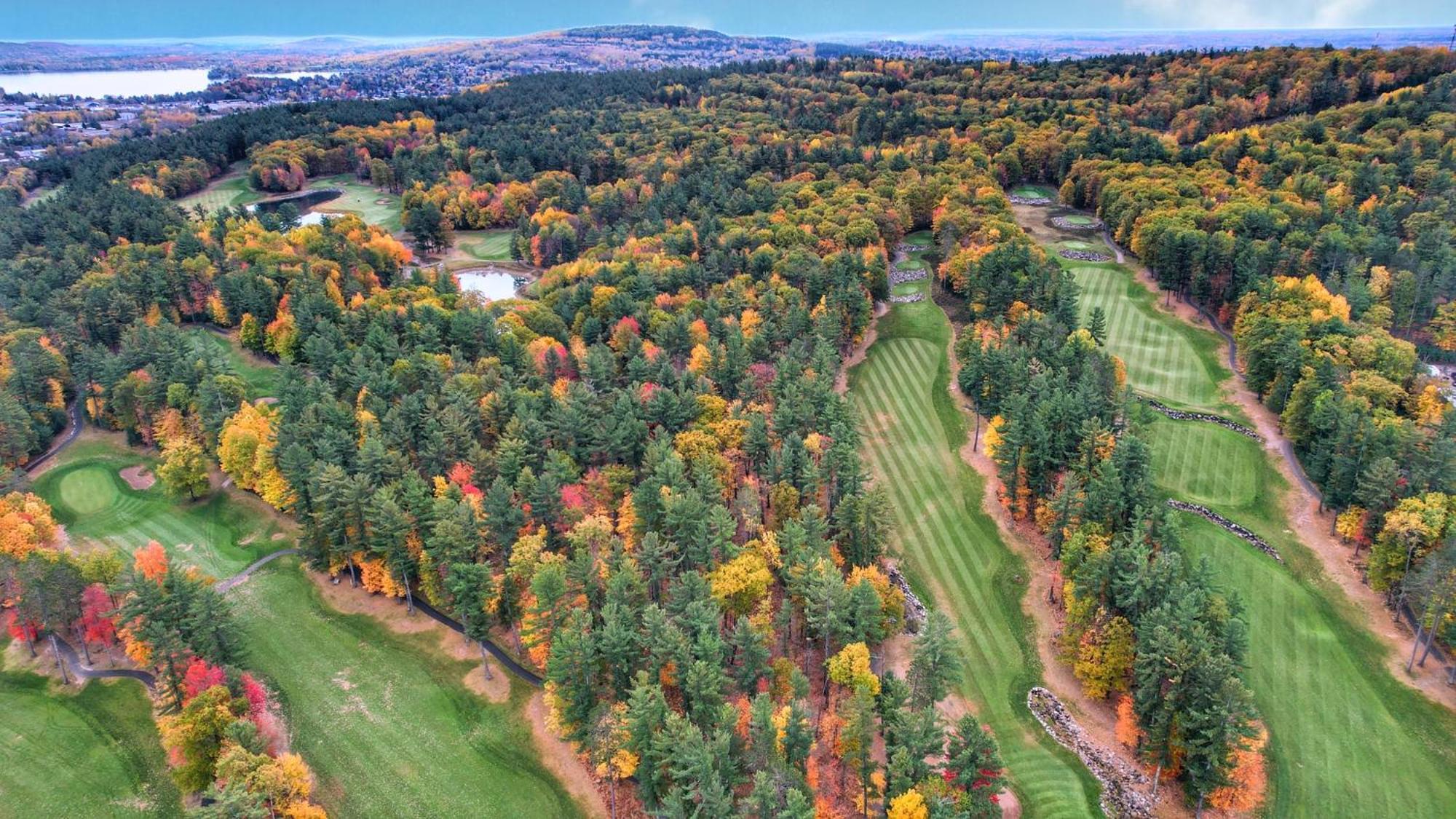 Pine Mountain Resort Айрон-Маунтин Экстерьер фото